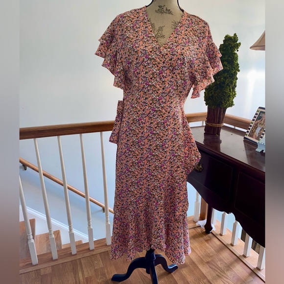Floral Ruffle Sleeve Dress - Picture 1 of 6